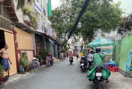 CHỈ 6.9 TỶ, [P3Q8], KHU VIP ÂU DƯƠNG LÂN. 4 TẦNG ĐÚC BTCT HOÀN CÔNG ĐỦ.